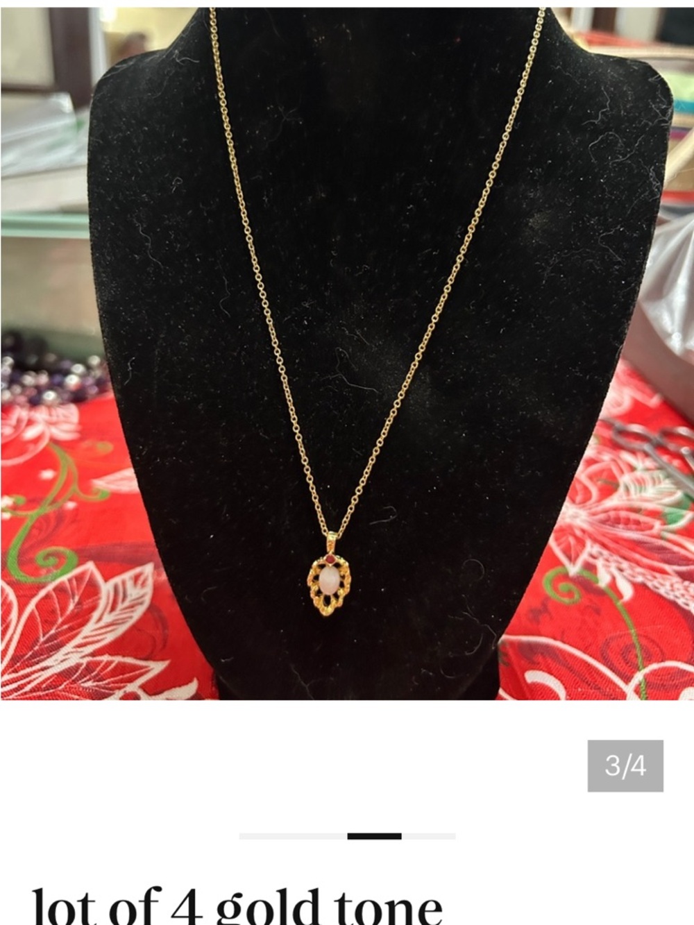 10 PC Necklace Bundle Lot Gold Tone Mixed Styles Pendants Chains Reseller - Picture 5 of 11